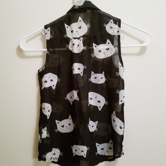 Xhilaration Girl's Button-Down Kitty Shirt/Blouse - Picture 2 of 2